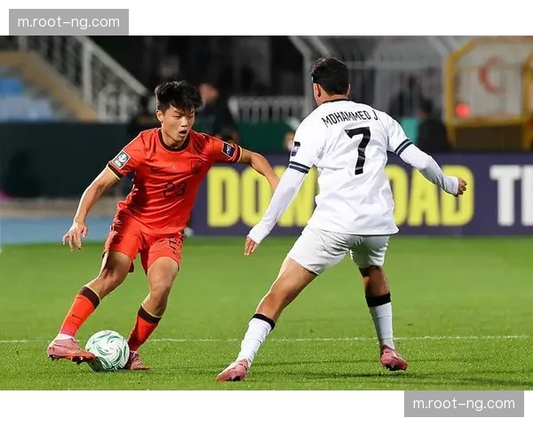 杨希防守位置感数据 右后卫战术纪律性获认可